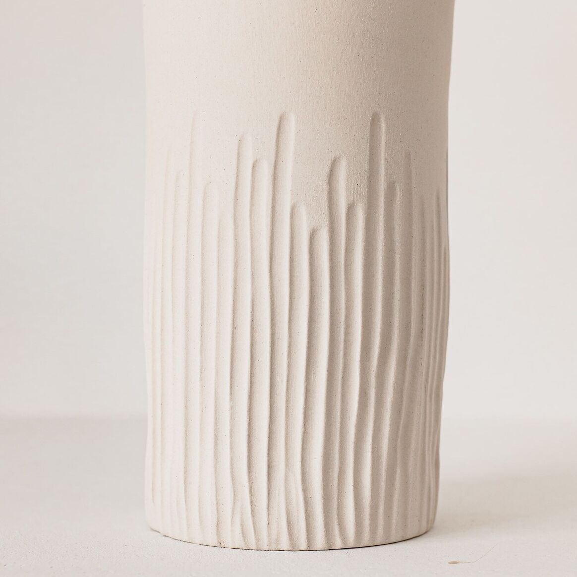 Vase en céramique Stripe crème